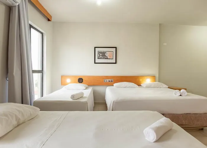 Recife hotels near Praia do Pina