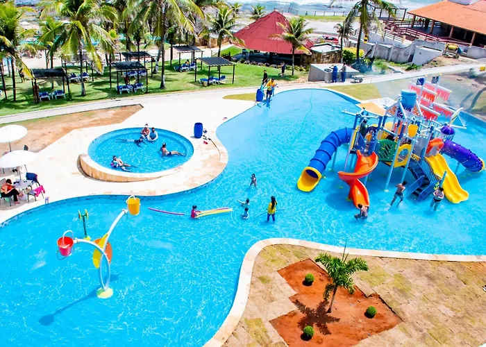 Natal Hotels with Tennis Court